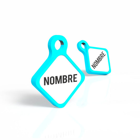 Chapita con forma de rombo scooby azul cielo