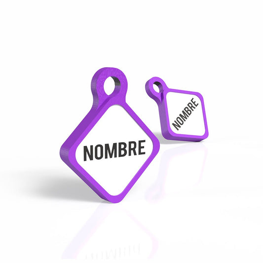 Chapita con forma de rombo scooby morado